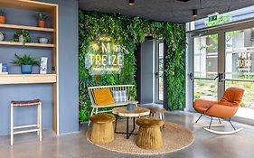 Best Western M-Treize Paris Asnieres